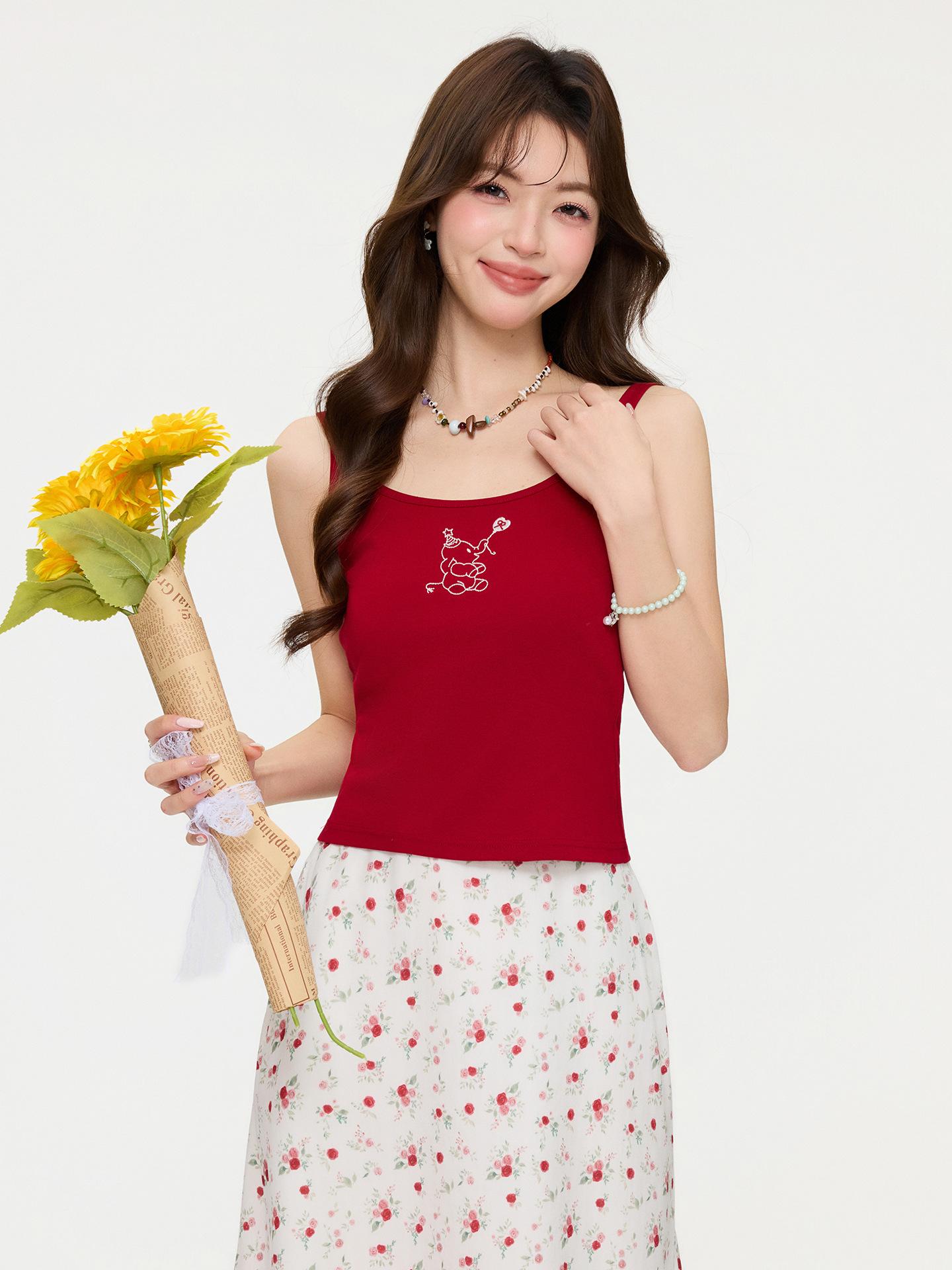 

Red Slim Short Elephant Embroidered Small Suspender Vest Women s Summer Spice Girls Pure Wearing Top S красный