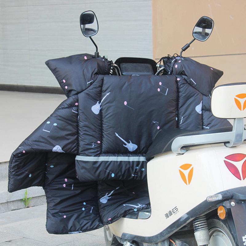 Zimowa osłona przedniej szyby do samochodu elektrycznego i motocykla - Wyściełana polarem, Pogrubiona, Wodoodporna, Wiatroszczelna, Ochrona przed zimnem.