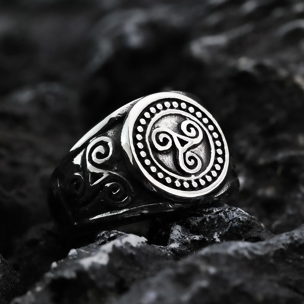 Vintage Stainless Steel Men's Ring With Norse Viking Swirl Design