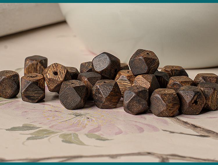 Vietnamese Nha Trang Ky Nam Agarwood Beads: Irregular Octagonal Diamond Shape, DIY Wenwan Hand String Accessories, Loose Beads.