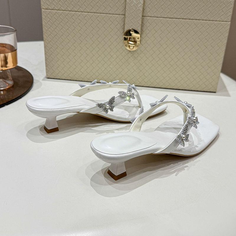 French Thick Heel Beautiful Slippers Women Wear 2025 Summer New Fairy Wind Butterfly Rhinestone Silver Toe Sandals