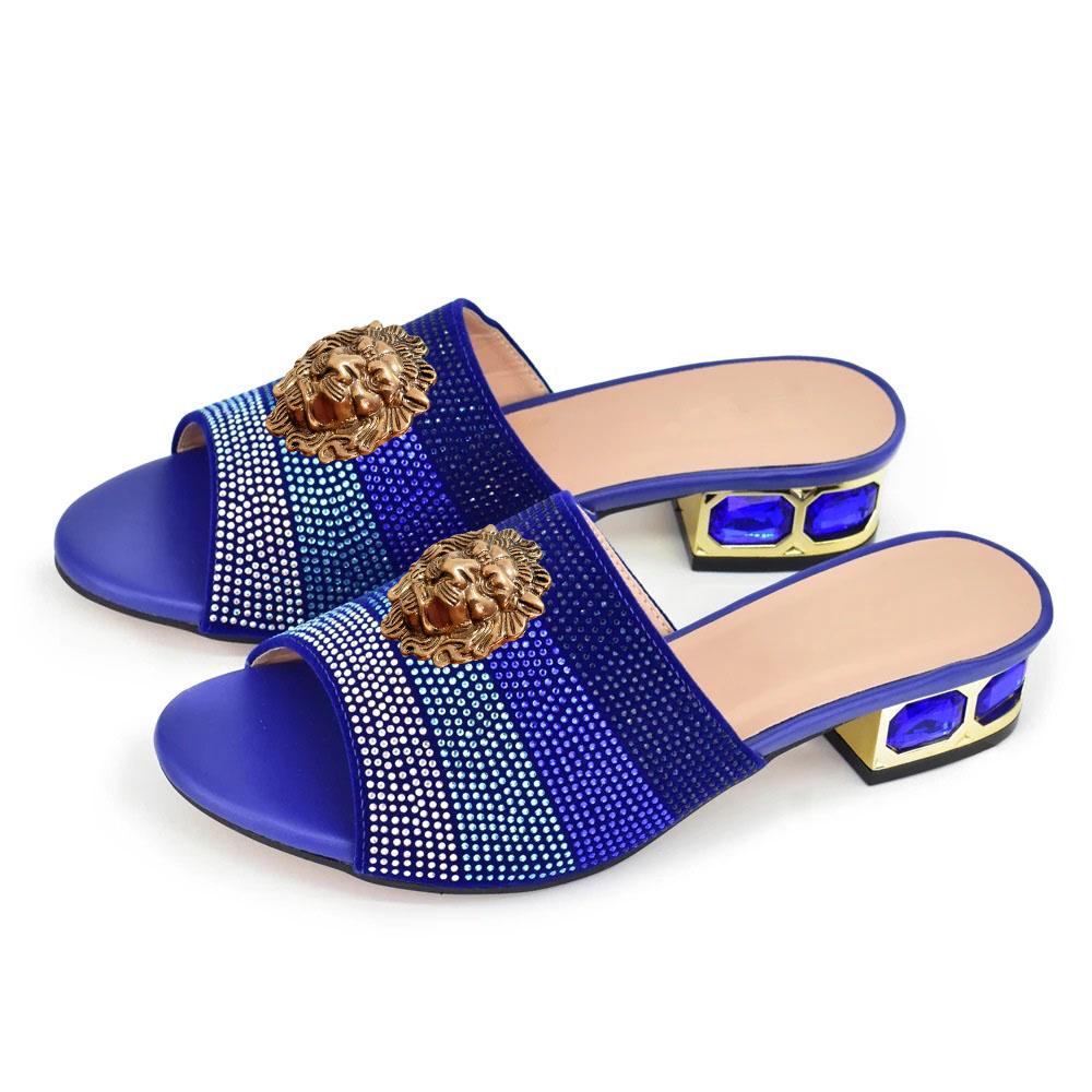 Mode Sommer Paare Flip-Flops Marke Designer Lässig Be ach Slipper Damen Strass Luxussandalen Italienischer Dinnerparty-Stil