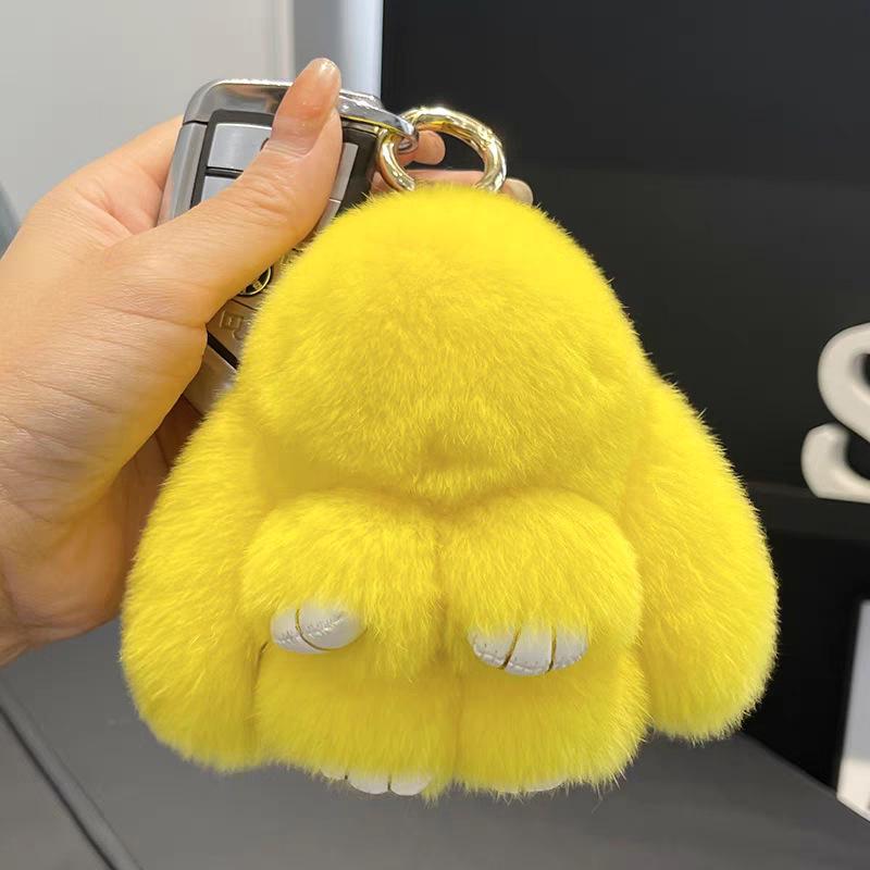 Cute Plush Bunny Keychain: Pretend Dead Rabbit Doll Pendant – Perfect Mini Gift for Students & Fans