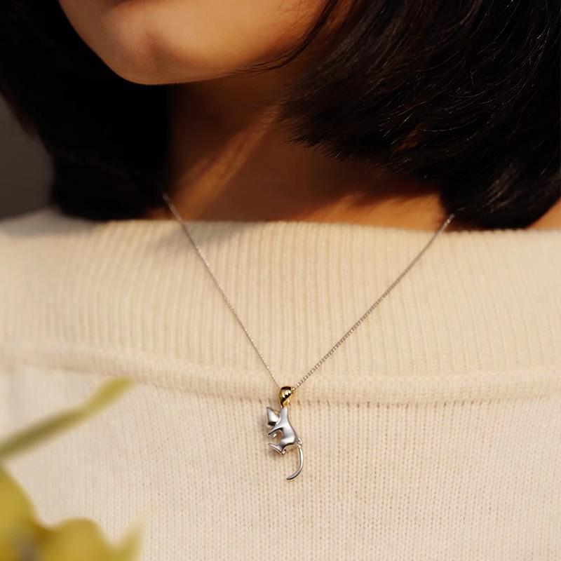 Sleek Frosted Silver Cat Pendant Necklace & Earrings - Cute Unisex Gift Set