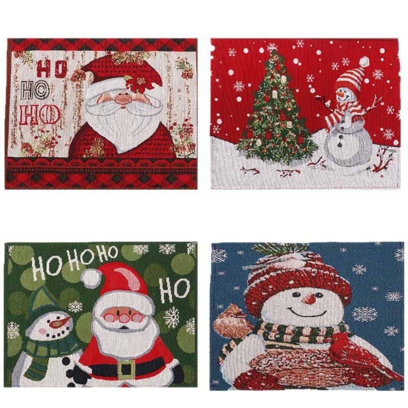 Christmas Table Mat Knitted Fabric Santa Holiday Party Decoration Heat Resistant Dining Coaster for Home Festive Decoration