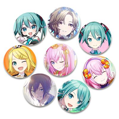 32/44/58 mm Project SEKAI Anime Odznaky Wonderlands×Showtime/Akiyama/Mizuki/Otori Brož Roztomilý odznak Taška Dekor Fanoušci Sbírejte dárky Dárek