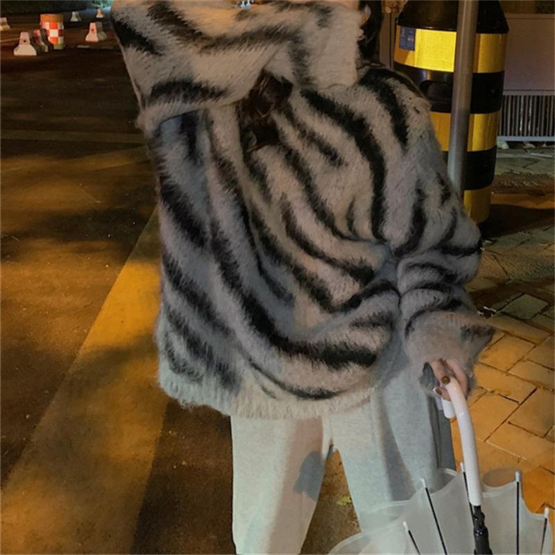 

DAFIFY Женская мода повседневная осень-зима полосатый принт длинный рукав O-образный вырез свитера Size: One Size серый