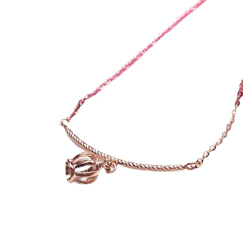 Modisch und kreativ Ein Wort Krone Anhänger Einfache roségoldene Charms Halskette Schlüsselbeinkette Bankett Zirkon