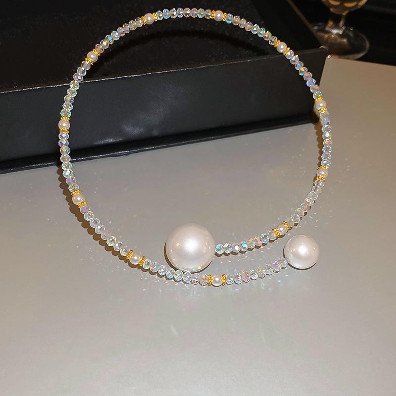 Halskette im koreanischen Stil mit Schmetterling, Perle und Quaste