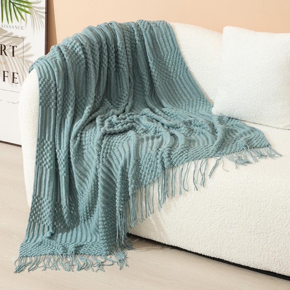 Atmungsaktive nordische Strickdecke Hautfreundliche Nickerchen-Decke Universelle Sofa-Karodecke Hotel