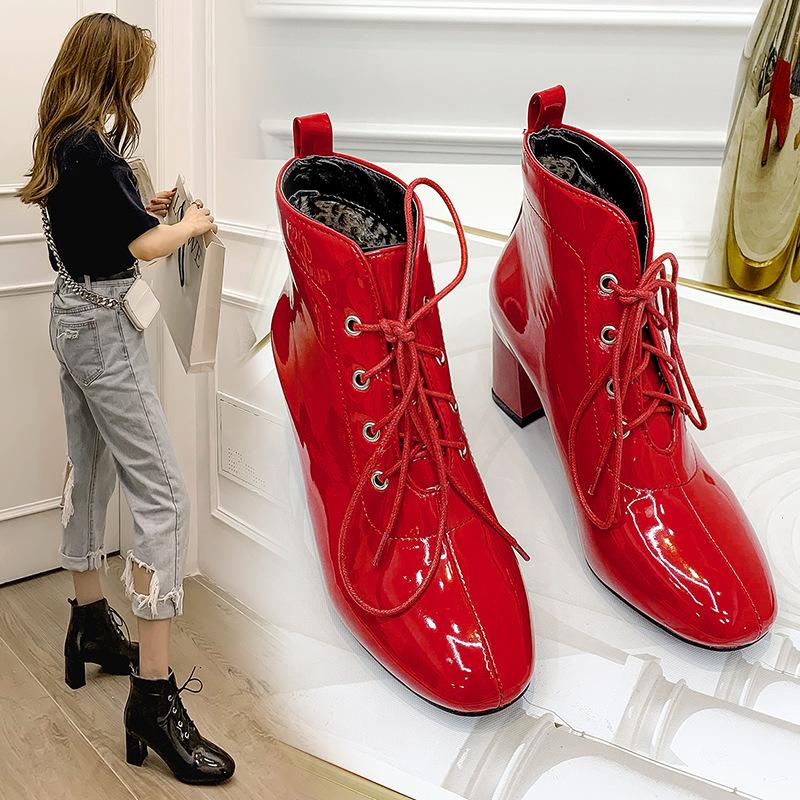

New Fashion Lace up Lacquer Leather Short Boots