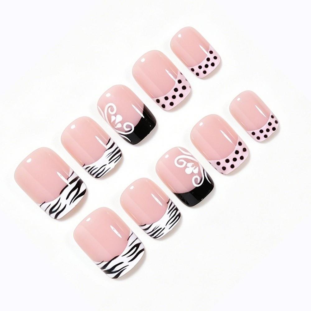 24Pcs False Nails Set Polka Dot Pattern Short Square Nails Sweet Press On Nails