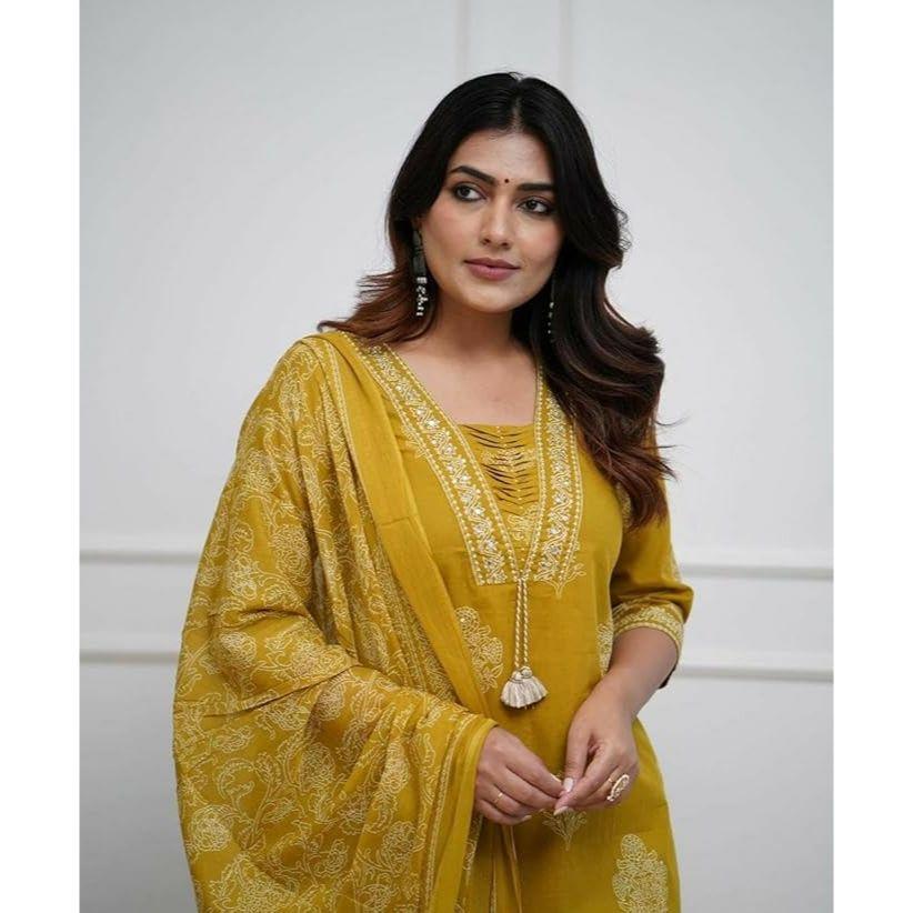 Women's Pure Cotton Printed with Handwork Kurta with Pants and Dupatta Set | Ethnic Set | Suit Set | Kurta Set | Wedding Suit Set