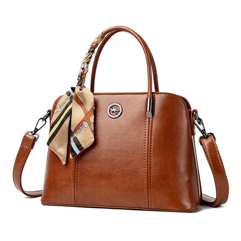 Light Luxury Senior Sense of Soft Bag with Fashion Temperament Handbag Commuter Crossbody Bucket Bag