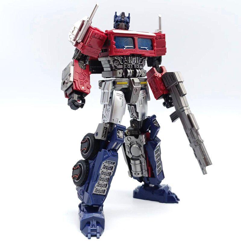 Baiwei TW-1027 Cybertron Commander Car Robot Model