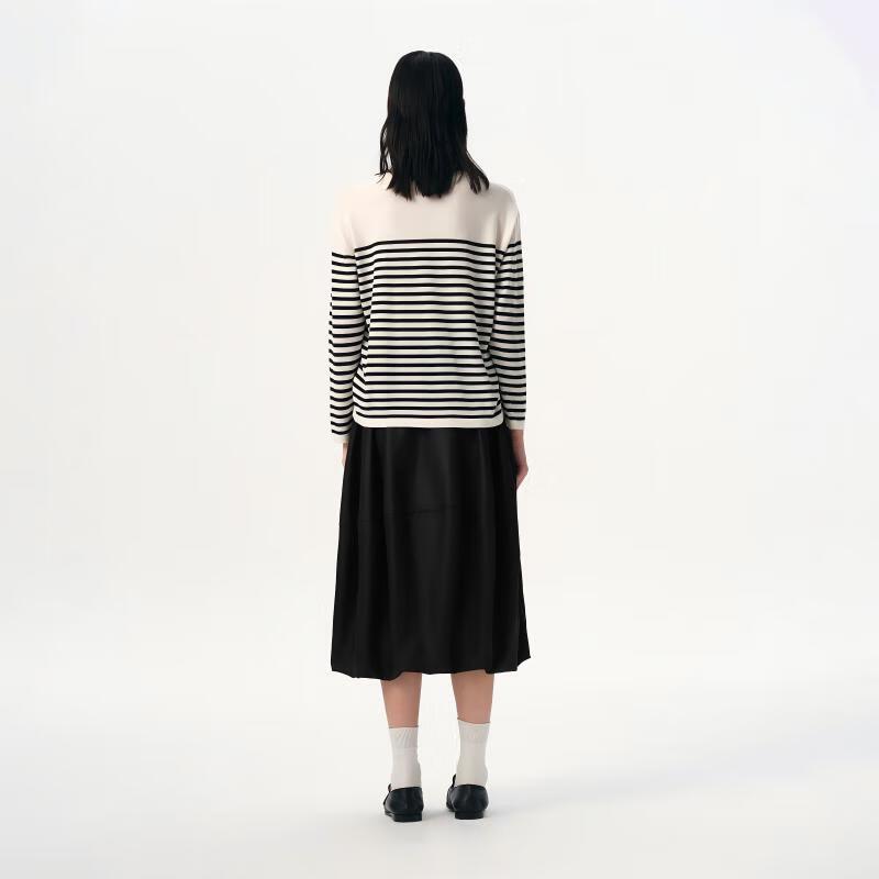 Broadcast Disney Mickey Series Women's Long Sleeve Knit Sweater