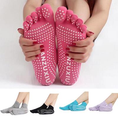 Nuove donne 5 dita dei piedi Yoga Palestra Danza Sport Esercizio Antiscivolo Massaggio Fitness Calzini caldi