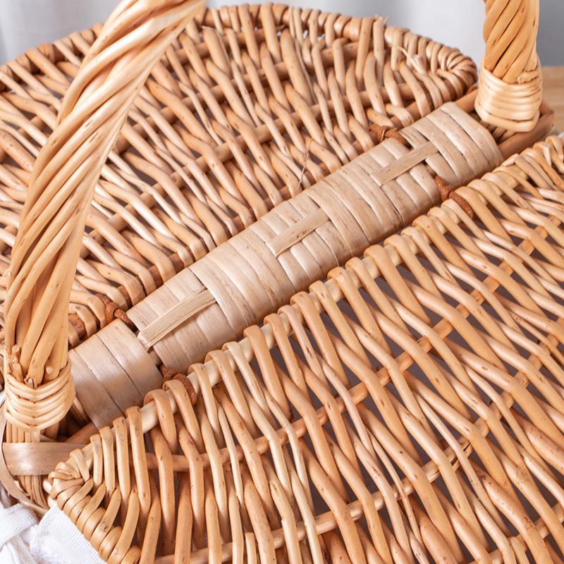 Child-sized Rattan & Willow Woven Basket with Lid - Pastoral Style, Ideal for Gifts & Storage