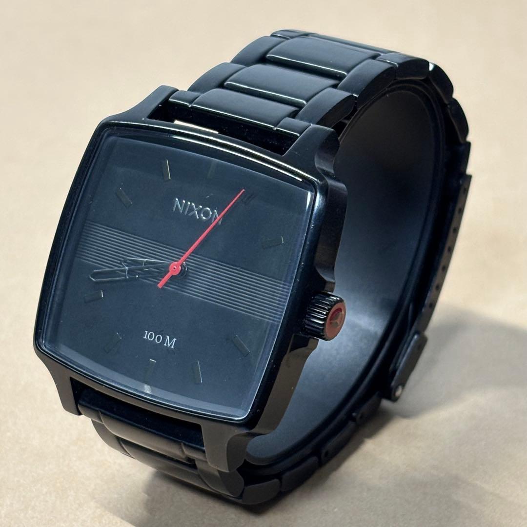 Used NIXON watch THE CRUISER