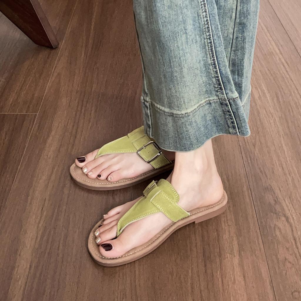 Wearing Round Head Resort Beach Casual Versatile Flip-flops French Temperament Pinch Foot Belt Buckle Flat Bottom Cool Slippers Women