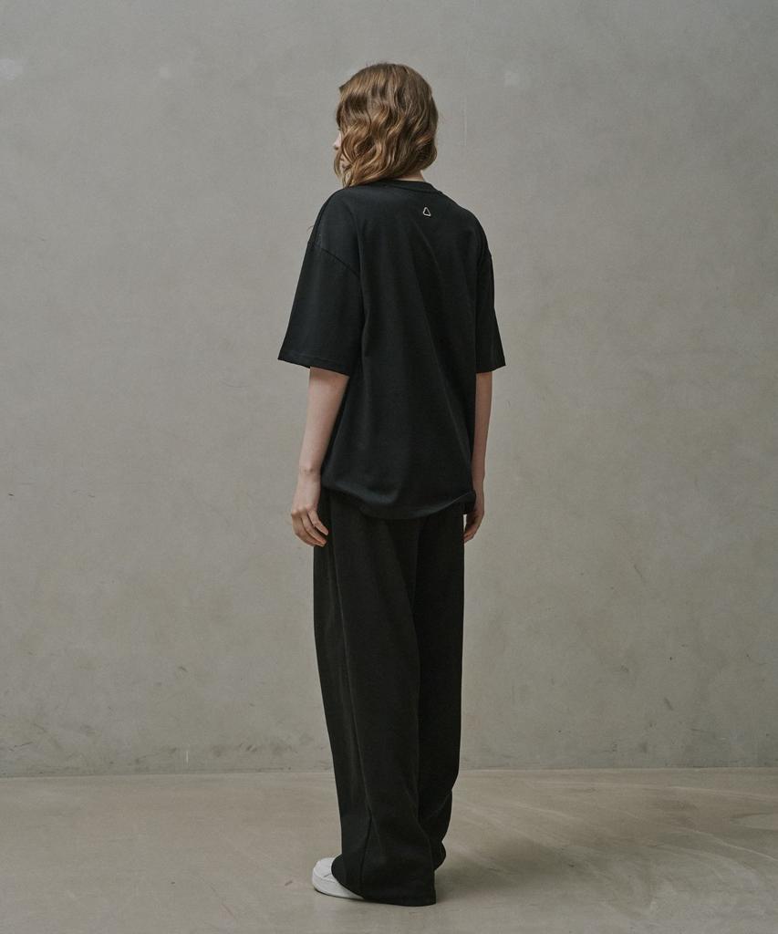 Mejongdeunua Noir Wide Sweat Pants