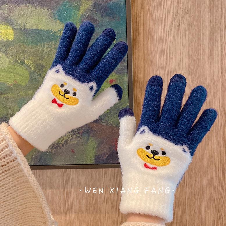 Touchable Screen Warm Gloves for Women In Winter Riding with Cold Protection for Five Fingers Korean Cute Cartoon Bear Plus Velvet Thickened