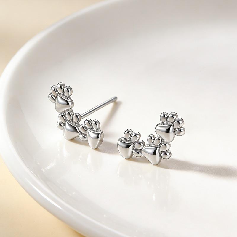New Edition Simple Puppy Footprint Retro Distressed Color 925 Sterling Silver Jewelry Cute Fashion Stud Earrings 3958
