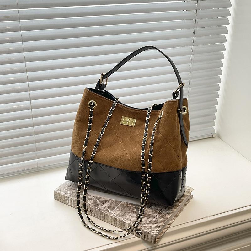 Borsa a tracolla trapuntata in PU con catena per donna, chiusura a lucchetto e tasca interna