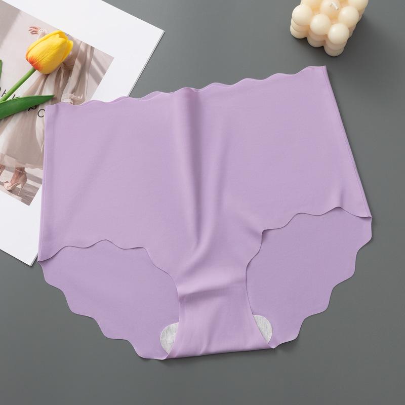 One-Piece Seamless Ice Silk High-Waist Hip-Lifting Women's Underwear with Wavy Edge and Breathable Pure Cotton Crotch.