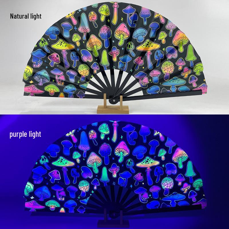 Leuchtender faltbarer Kung-Fu-Party-Fächer mit UV-fluoreszierender Leuchtkraft