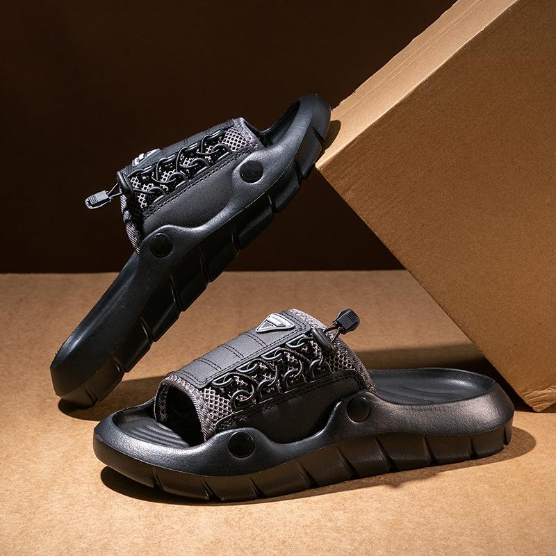 

Летние модные тапочки для пар 2025 года, нескользящие, с мягкой подошвой, мужские, одно слово, повседневные, пляжные, сандалии 45 чёрный