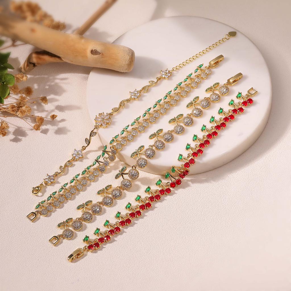 18K Gold Plated Brass Sweet and Cute Splicing Adjustable Cherry Flower Zircon Bracelet for Women's Zircon Birthday Gift 1 Pcs