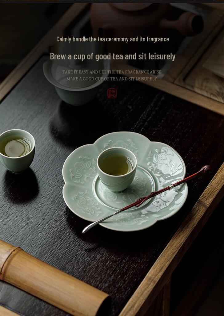 Guanlan Six-Petal Ceramic Teapot Stand & Snack Plate