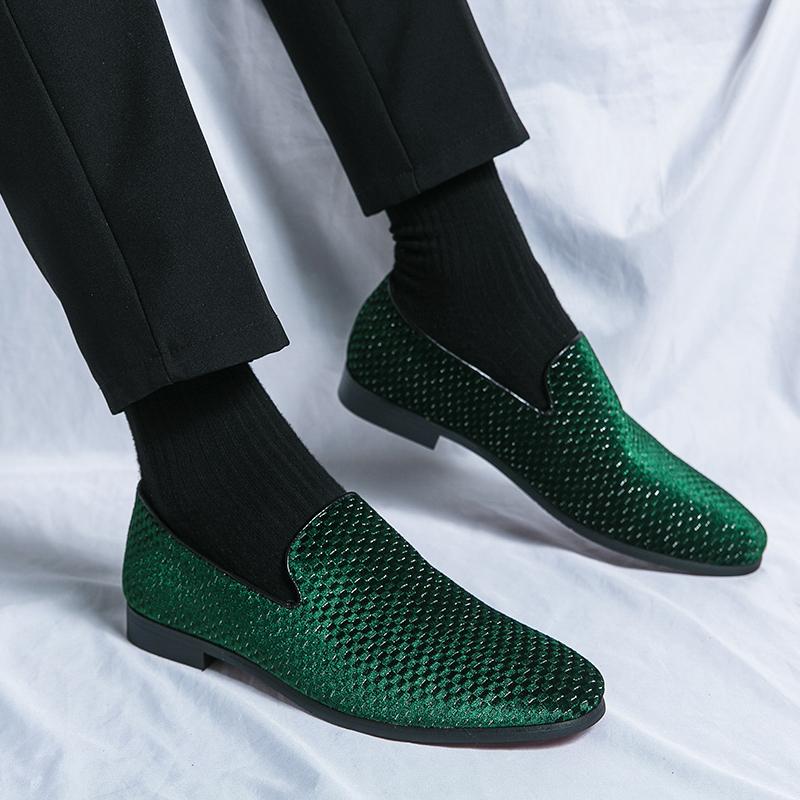 Velvet Men Loafers Luxury Brand Slip On Pointed Toe Party Wedding Shoes Fashion Flats