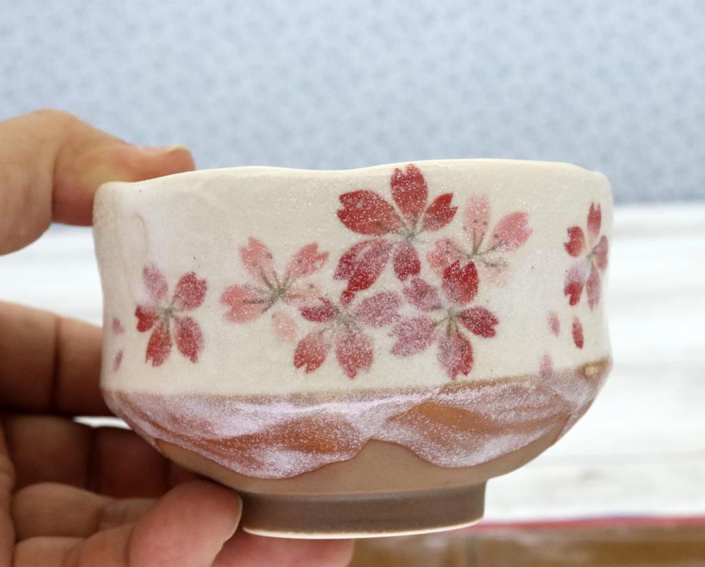 Craftsman House Matcha Bowl Small high x 10cm Made in Japan (Cherry Blossom), (6.5cm diameter),