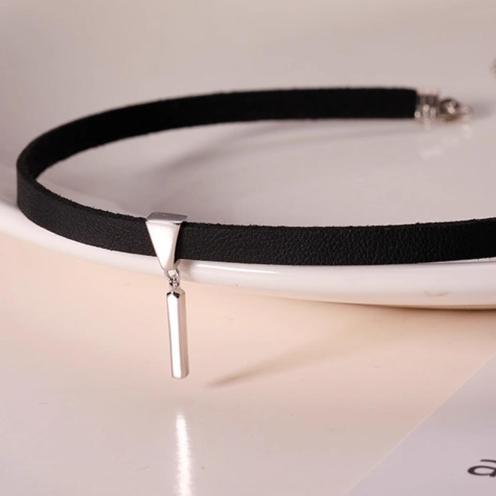 Mote Halsbånd Dame Mote Kragebenskjede