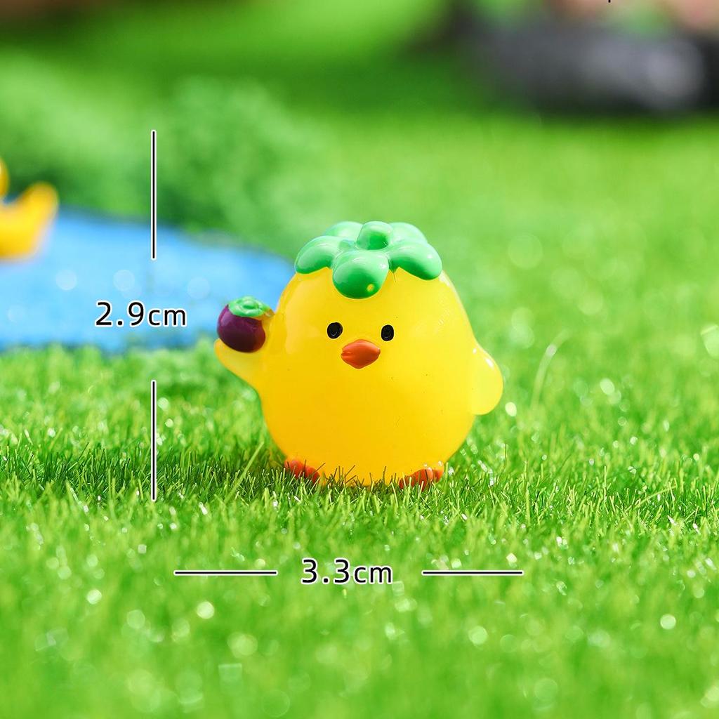 High-End Resin Micro Landscape Chicken Ornaments