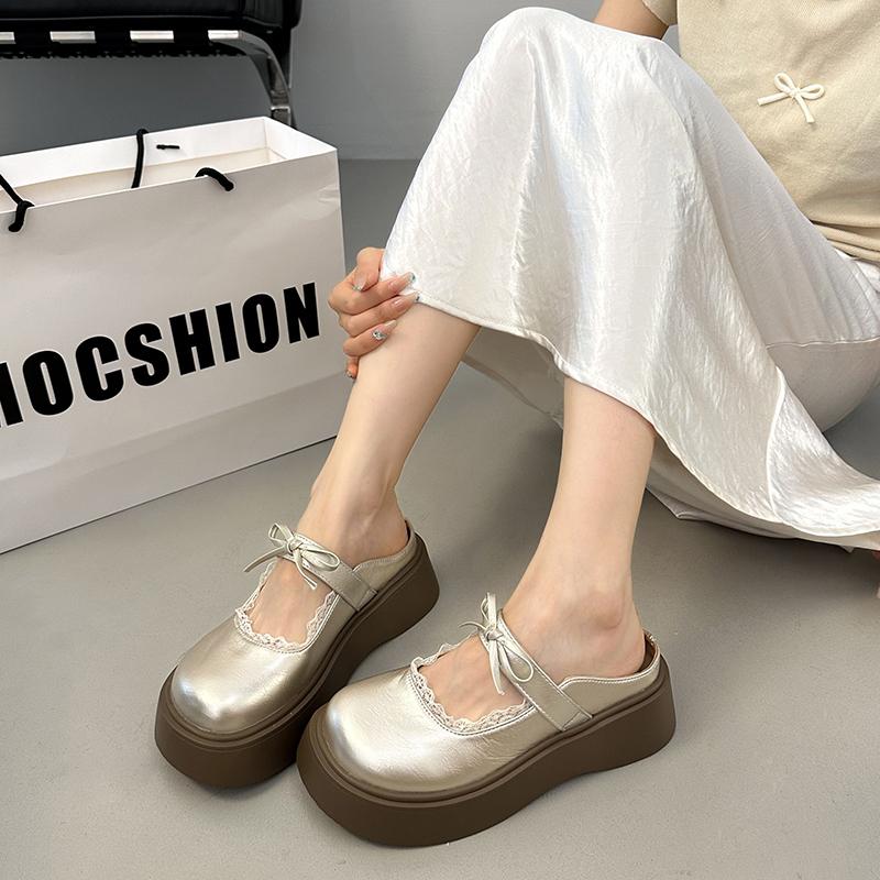 Fashion Hot Selling 2025 New Flats Platform Slippers Women Heeled Sandals Casual Shoes New Trend Comfort Mary Janes Shoes Flip Flops
