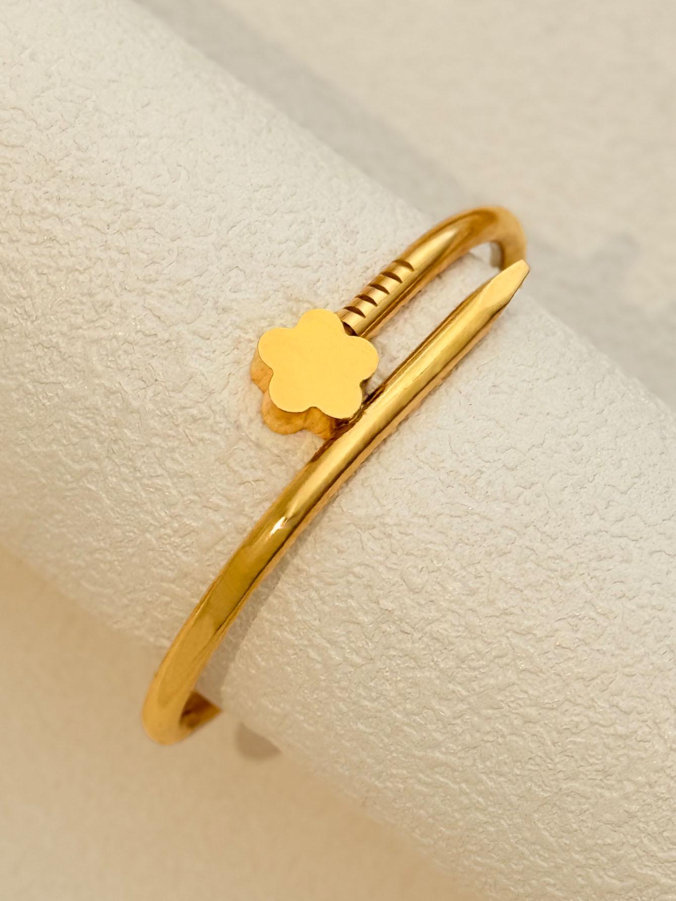 

Жіночий титановий сталевий браслет-цвях - Нержавіюча, стійка до вицвітання біжутерія 18K Gold