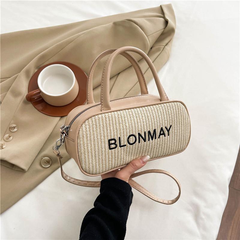 

Европа и США популярная соломенная сумка для мобильного телефона женщины 2025 раннее лето новая сумка-мессенджер маленькая квадратная сумка универсальная ins пляжная сумка для отпуска хаки