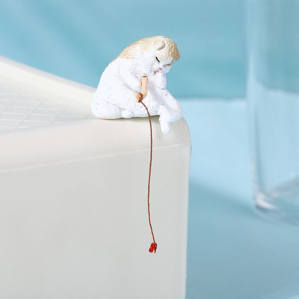 Cartoon Style Fish Tank Ornament Resin Mini Figurine New Fishing Cat Ornament  Landscaping