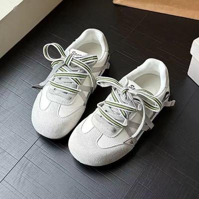 Niche Women's Autumn New Thick-soled Breathable Versatile Little White Shoes Retro Lightweight Casual Board Shoes