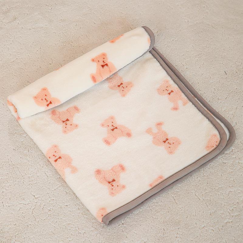 All-Season Double-Sided Flannel Pet Bed Pad and Cat Sleeping Blanket