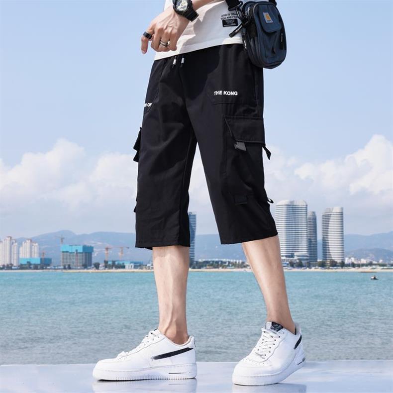 Stylish Men's Summer 2024 Thin Loose Fit Work Shorts with Seven-Point Design, Ideal for Leisure Wear and Various Occasions