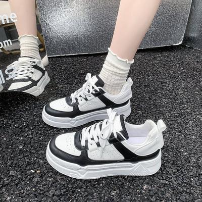 Farbpassende Board-Schuhe Damen Herbst neue Studentenmode Trend Damenschuhe vielseitige lässige Sportschuhe