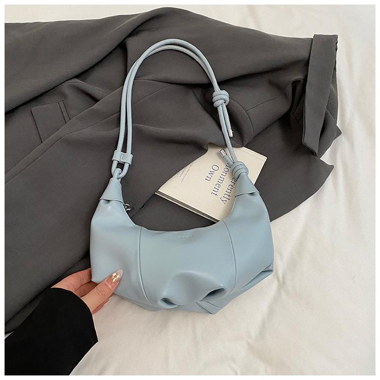 Casual commuter dumpling bag women's 2025 new trendy fashion versatile shoulder bag pleated slack messenger bag