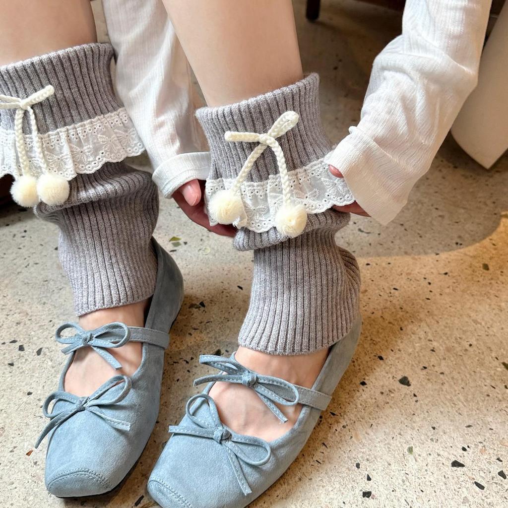 Koronkowe Wykończenie Pomponowe Podwijane Legginsy Damskie w Stylu Baletowym - Japońskie Skarpetki Marszczone na Jesień/Zimę