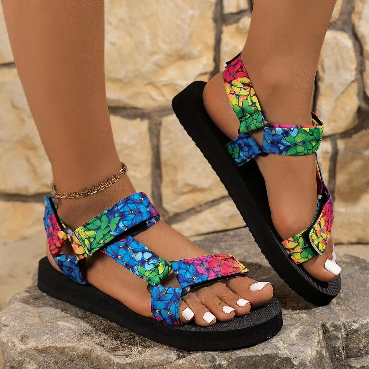 

Модные женские босоножки на среднем каблуке с плоским дном и открытым носком, с ремешком на пряжке, 2024 г., горячая распродажа женской обуви для летнего отдыха, повседневные женские сандалии 38 чёрный