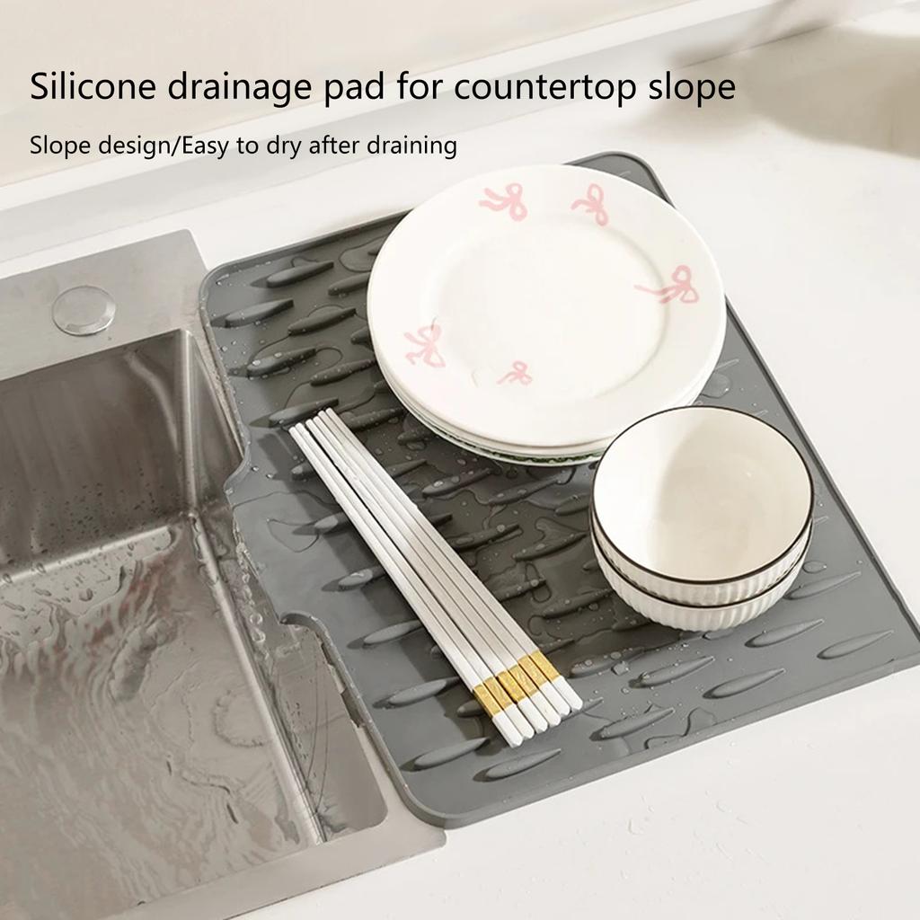 Multi Functional Silicone Sloped Drying Mat Heatproof Non Slip Pad Kitchen Sink Drying Mat for Kitchen Countertop Dishes