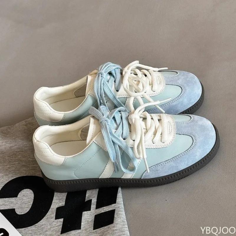 New Women's Shoes Spring and Autumn Retro Casual Sports Flat Heel Non Slip Shoes Color Blocked Lace Up Board Shoes Sneakers